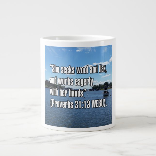 Grande Tasse Proverbes 31:13 WEBU Mug (Devant)