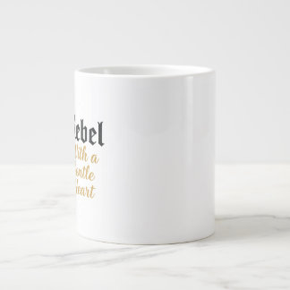 Grande Tasse Rebel avec une douce Typographie du Coeur Spéciali