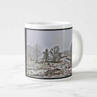 Grande Tasse Saumon Creek Greenway First Snow Mug