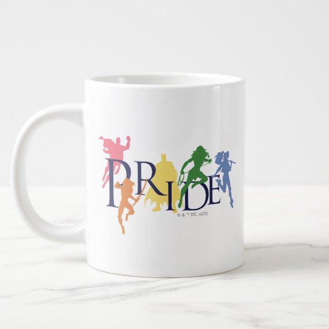 Grande Tasse Silhouettes de personnage de la Ligue de la Justic (Gauche)