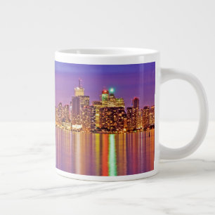 Grande Tasse Toronto Skyline au crépuscule