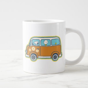 Grande Tasse Voyage sur route   Peanuts Road Trip Van
