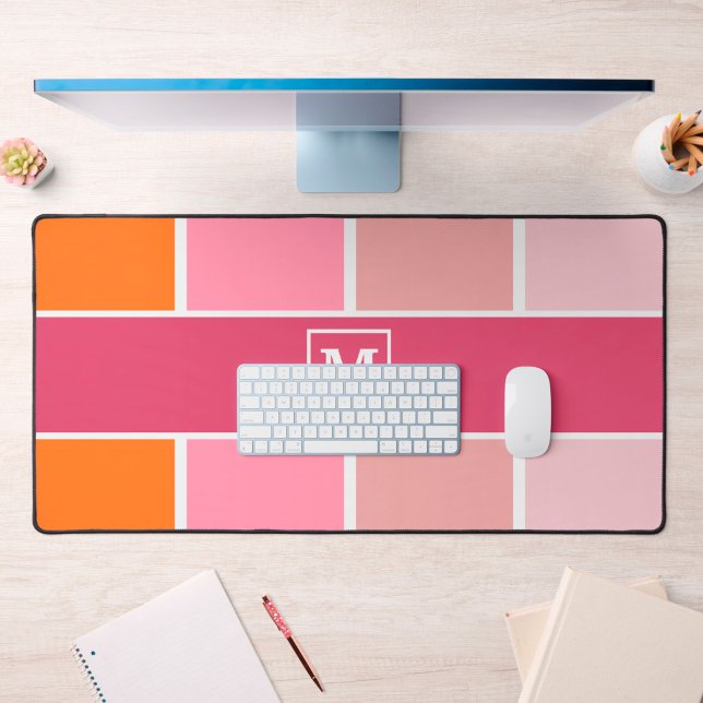 Grandes bandes Feminine avec Monogramme (colorful desk mat)