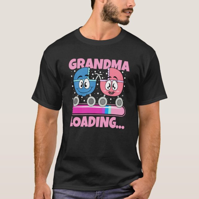 Grandma 2023 Loading  7 T-Shirt (Vorderseite)