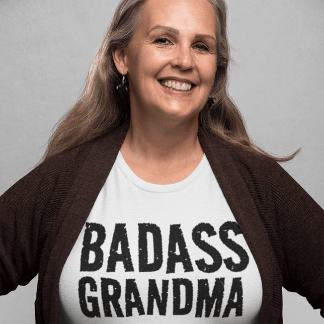 GRANDMA BADASS T-SHIRT (Créateur téléchargé)