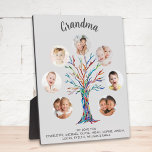 Grandma Photo Collage  Fotoplatte<br><div class="desc">This personalized Grandma photo collage gray plaque features a colorful mosaic family tree and stylish script typography.
Easily customizable with a selection of seven photos and the grandchildren's names.
Makes a perfect gift for your Grandma.
Original Mosaic © Michele Davies.</div>