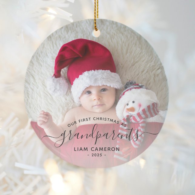 Grandparents First Christmas Photo Black Script Keramik Ornament (Von Creator hochgeladen)