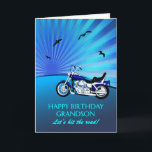 Grandson Birthday Motorrad Sunset Card Karte<br><div class="desc">Herzlichen Glückwunsch zur Geburtstagskarte mit einem Motorrad. Eine perfekte Karte für einen Biker. Ein blaues Motorrad mit einem stilvollen Sonnenuntergang und fliegenden Vögeln. Jeder Radfreund wird Liebe haben,  eine solche Karte zu bekommen.</div>