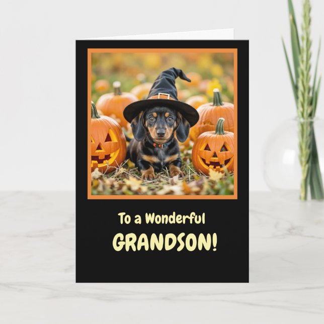 Grandson Happy Halloween mit einer Niedlichen Dack Karte (Vorderseite)