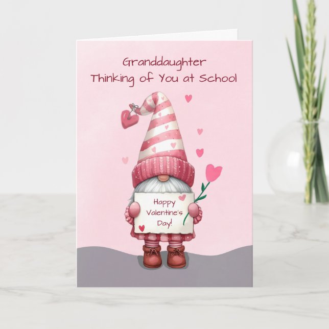 Grandtochter Away auf Uni Valentinstag Gnome Karte (Vorderseite)