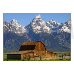 Grange mormone de rangée avec la chaîne de Teton
