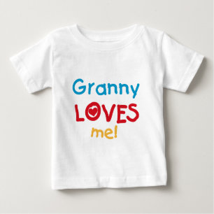 Granny Loves Me Tshirts et cadeaux