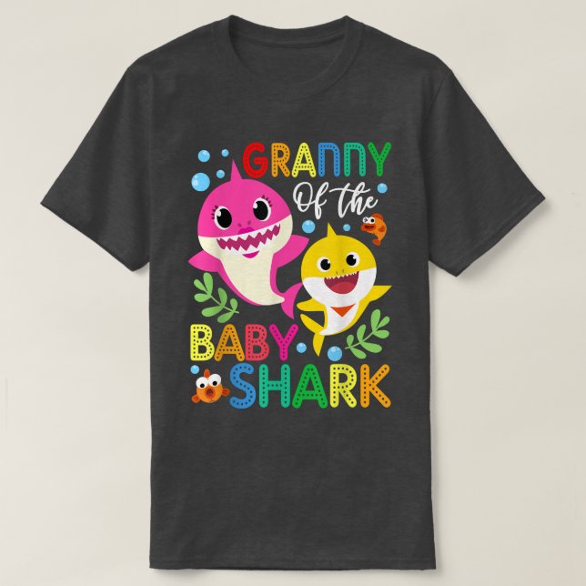 Granny Of The Birthday Shark Celebrate Together T-Shirt (Design vorne)