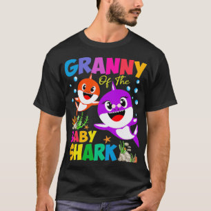 Granny vom Baby Shark Granny Shark T-Shirt