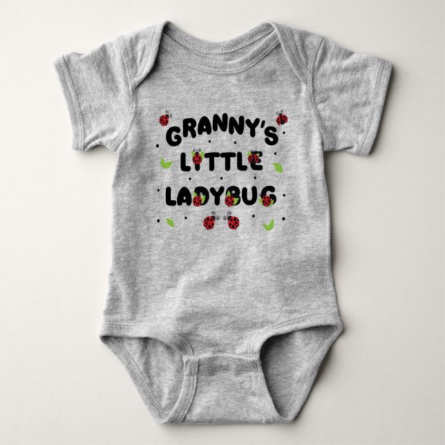 Granny's Little Ladybug - Niedlich Baby Strampler (Vorderseite)