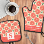 Grapefruits Slices Citrus Niedlich Sommer Mit Mono Ofenhandschuh & Topflappen-Set<br><div class="desc">Lassen Sie sich von diesem köstlichen Ofen-Mitt und dem Set des Topfwarters mit einem fröhlichen Zitrusmuster aus Grapefruitschnitzereien verwöhnen. Dieses Set ist niedlich und funktional zugleich und eignet sich hervorragend, um den kulinarischen Rahmen mit einer Touch Sommerfrische zu bereichern. Passen Sie es mit Ihrem Monogramm für eine einzigartige Ergänzung Ihrer...</div>