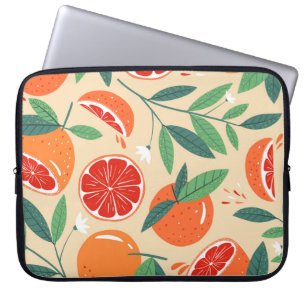 Grapefruitscheiben, modernes, nahtloses Muster. Laptopschutzhülle