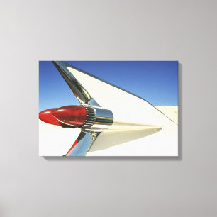 Graphic: Nah-up of fin and taillight on Leinwanddruck