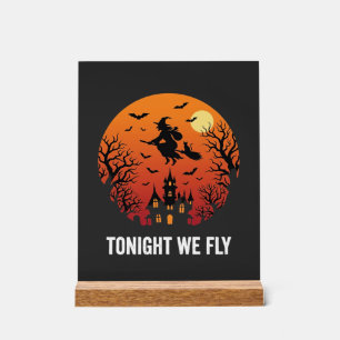 Graphisme de sorcière d'Halloween volant la nuit_1