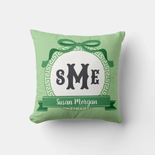 Grass Green Reverse Griechisch Key Bow Monogram Kissen