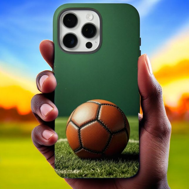 Grass Kick iPhone 16 Pro Max Hülle (Von Creator hochgeladen)