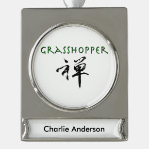 Grasshopper mit dem Symbol "Zen" Banner-Ornament Silber