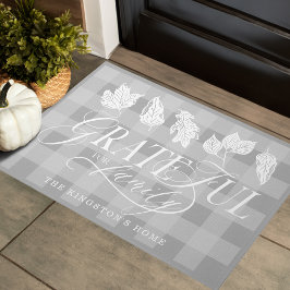 Grateful for Family Custom Name Leaves Grey Plaid Fußmatte