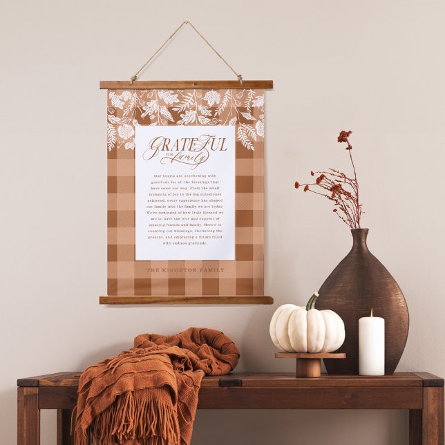 Grateful for Family Message Fall Foliage Plaid Wandteppich Mit Holzrahmen (Grateful for Family Message Fall Foliage Plaid Hanging Tapestry)