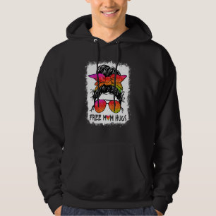 Gratis Mama Hugs Rainbow Heart Lgbt Pride Monat Hoodie