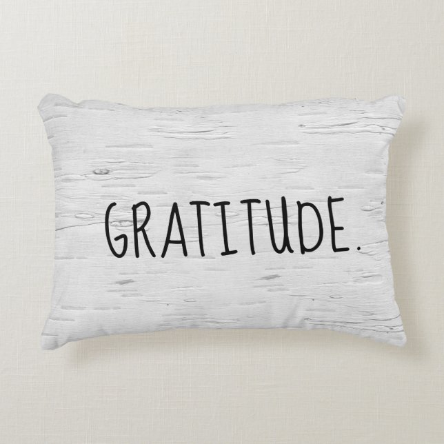 GRATITUDE Text auf Birkenbaum Akzentkissen Dekokissen (Vorderseite)