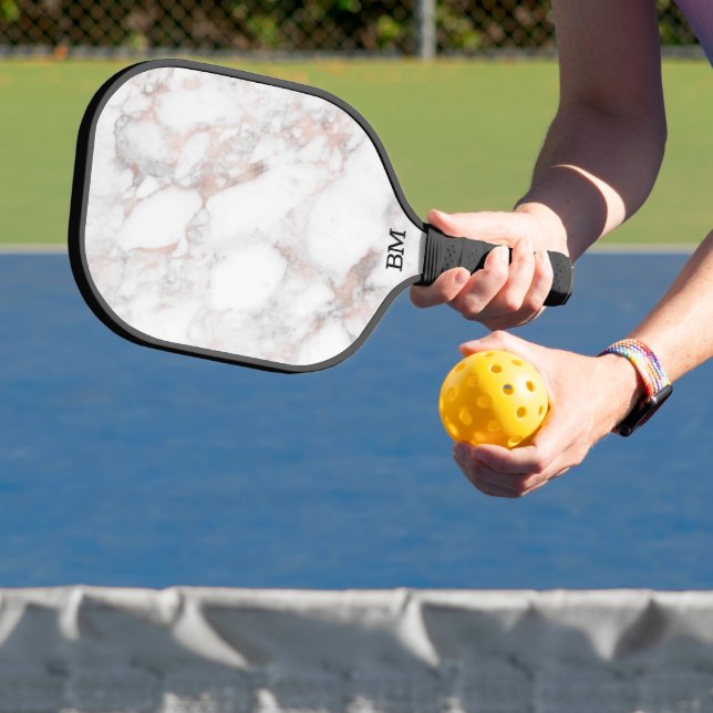 Grau-Marmor-Rose-Goldakzente Pickleball Schläger (InSitu)