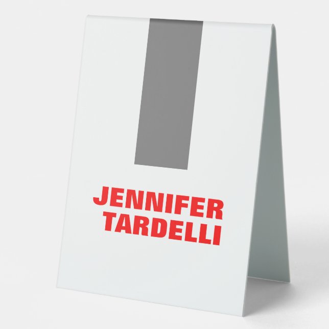 Grau Red Bold Minimalistisch Moderne Beruflich Tischaufsteller (Vorderseite)