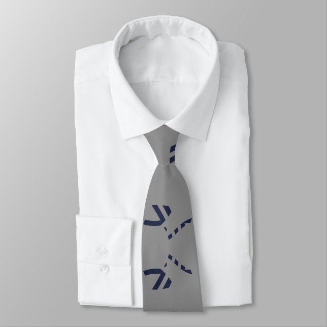 Grau und Navy Blue Clean Lines Krawatte (Gebunden)