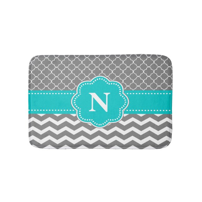 Graue aquamarine Zickzack Monogramm-Badematte Badematte (Vorderseite)