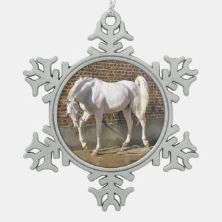 Graue arabische Stallions-Weihnachtsverzierung Schneeflocken Zinn-Ornament