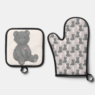 Graue Bärenmuster, rosa Herz, Silhouette Ofenhandschuh & Topflappen-Set