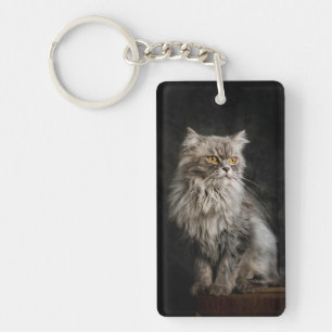 Graue flauschige Katze Schlüsselanhänger