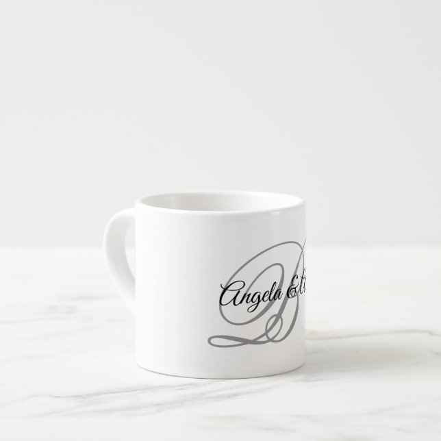 Graue Kalligrafie-Schrift-Monogramm Espressotasse (Vorderseite Links)