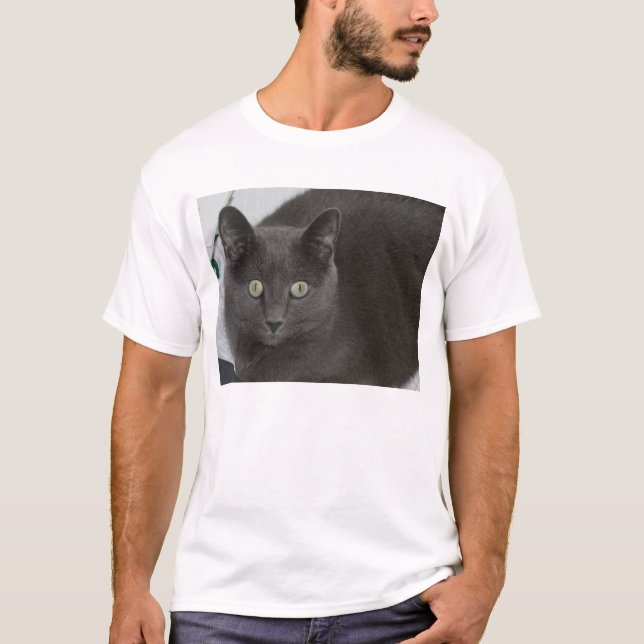Graue Katze mit atemberaubenden grünen Augen T-Shirt (Vorderseite)