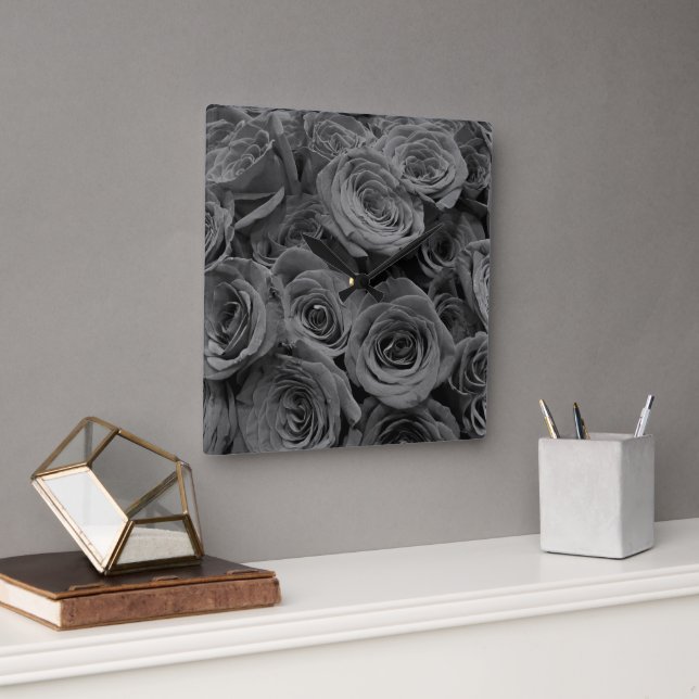 Graue Rose, graues Foto Quadratische Wanduhr (Büro)