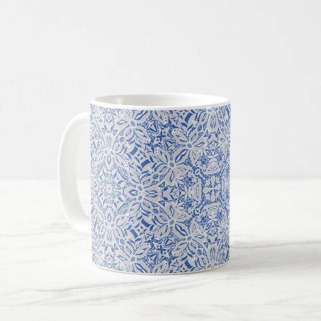 Graue und blaue durchbrochene Spitzenmuster vintag Kaffeetasse (Vorderseite Links)