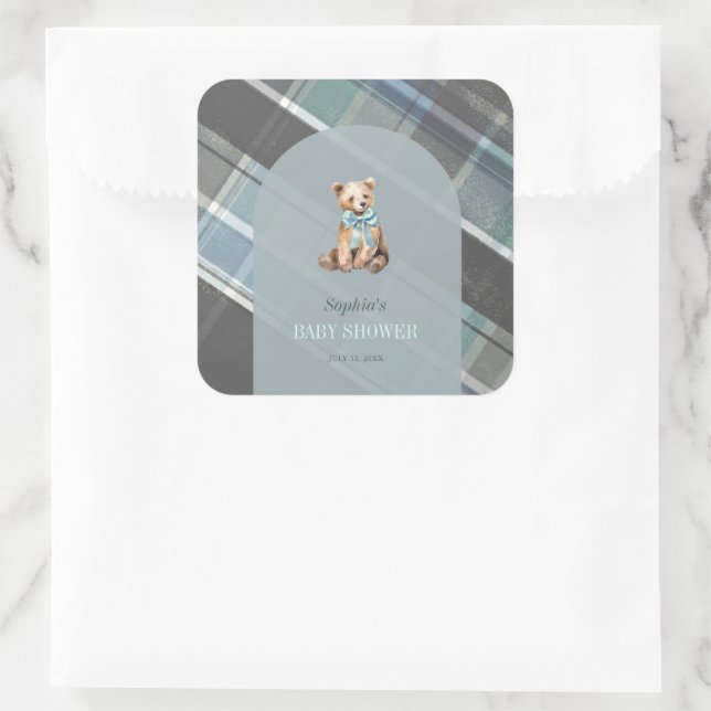 Graue und blaue Kariert Teddy Bärenjunge Babydusch Quadratischer Aufkleber (Tasche)