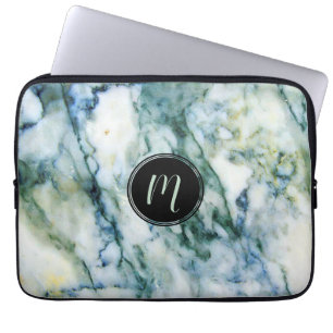 Graue und blaugrüne Imitate Marmorstone Monogramm Laptopschutzhülle