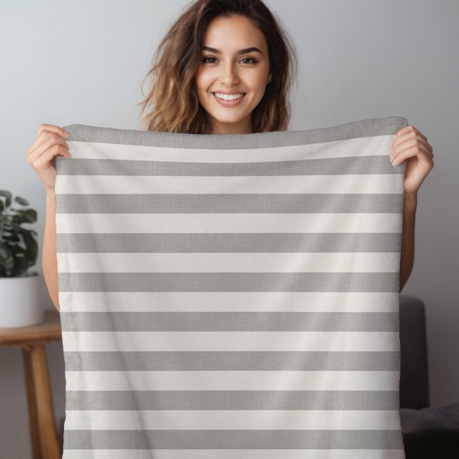 Graue und Elfenbein Streifen | Modernes Bauernhaus Fleecedecke (Von Creator hochgeladen)