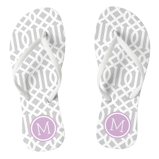 Graue und Lila Trellis Monogramm Flip Flops (Fußbett)