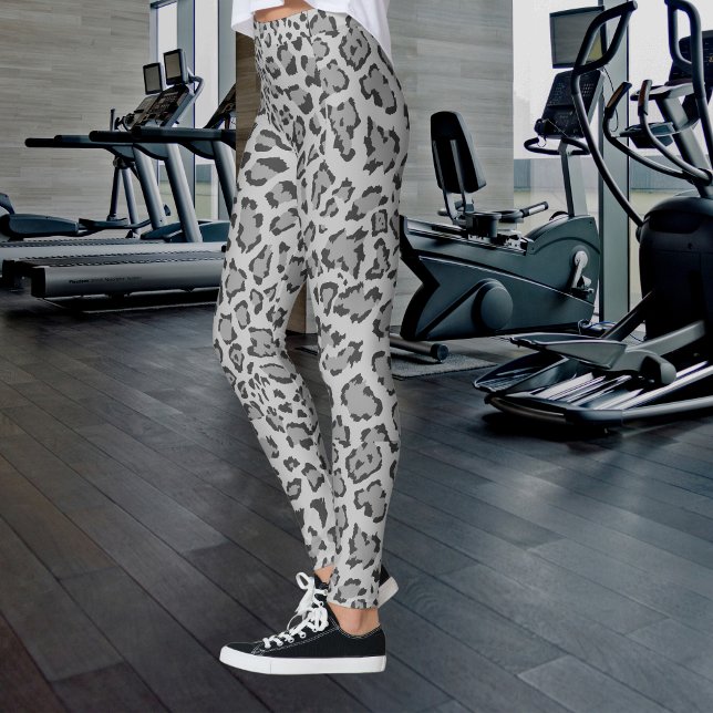 Graue und schwarze Cheetah Print Leggings (Von Creator hochgeladen)
