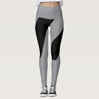 Graue und schwarze Leggings