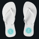 Graue und türkisfarbene griechische Schlüsselmonog Flip Flops<br><div class="desc">Maßgeschneiderte,  bedruckte Flop-Sandalen mit einem stilvollen,  modernen griechischen Schlüsselmuster und einem eigenen Monogramm oder einem anderen Text in einem Kreisrahmen. Klicken Sie auf Anpassen,  um Schriftart und Farben zu ändern oder eigene Bilder hinzuzufügen,  um ein einzigartiges Design zu erstellen!</div>