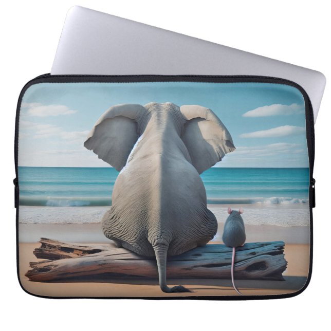 Grauer Elefant und Maus auf Driftwood Laptopschutzhülle (Vorderseite)