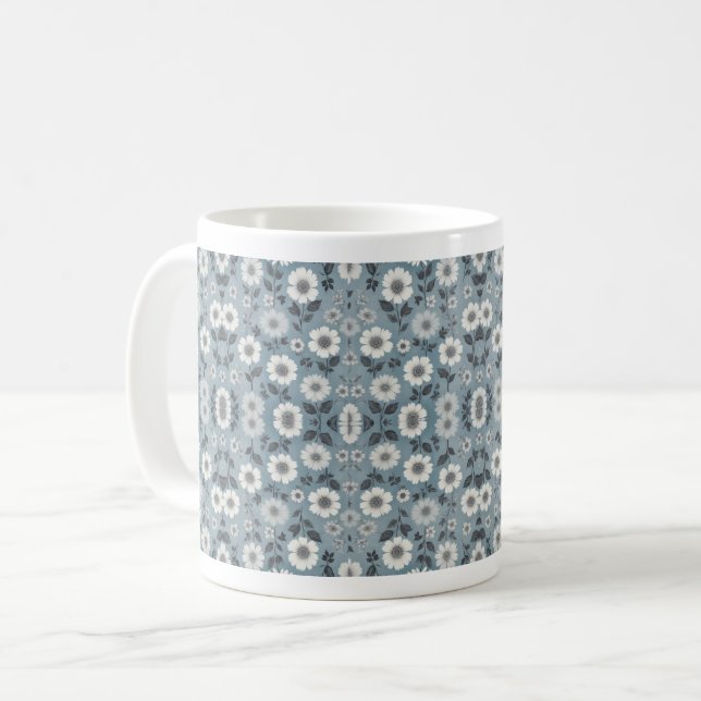 Grauer Hintergrund Blumendesign Kaffeetasse (Vorderseite Links)